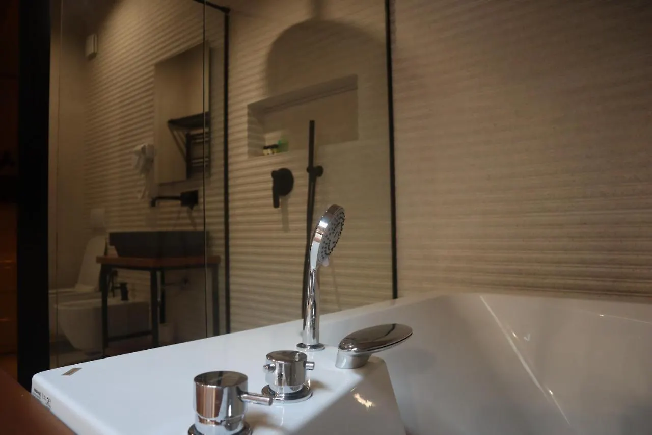 Hotel Hani I Gjelit Hotel, Korce